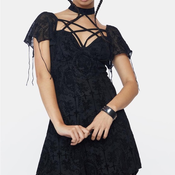 Dark in Love Pentagram Dress - Picture 3 of 4